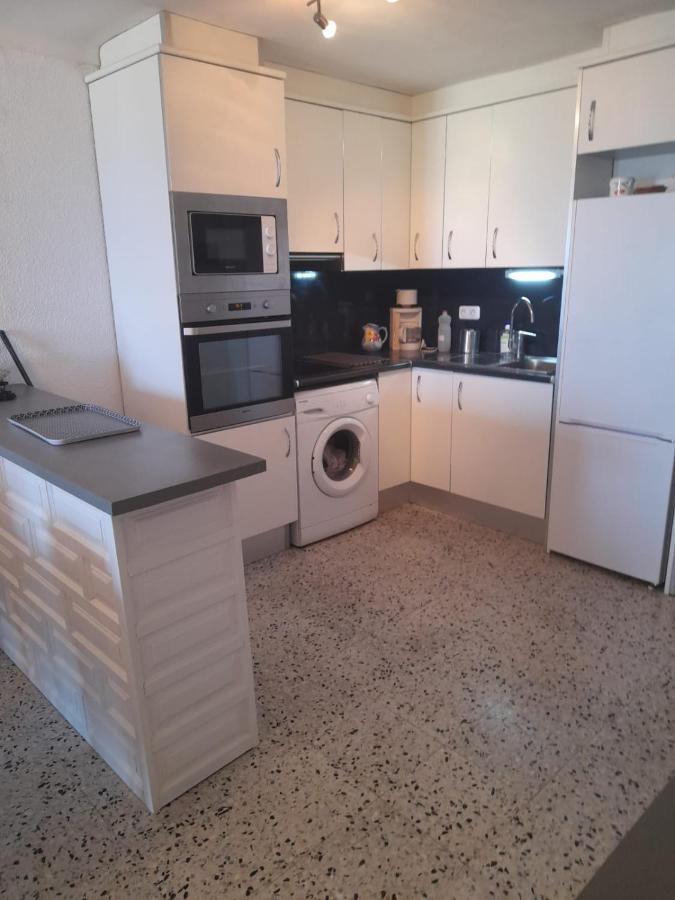 אמפוריבראבה Apartamento Vista Mar Sylvia 5 מראה חיצוני תמונה
